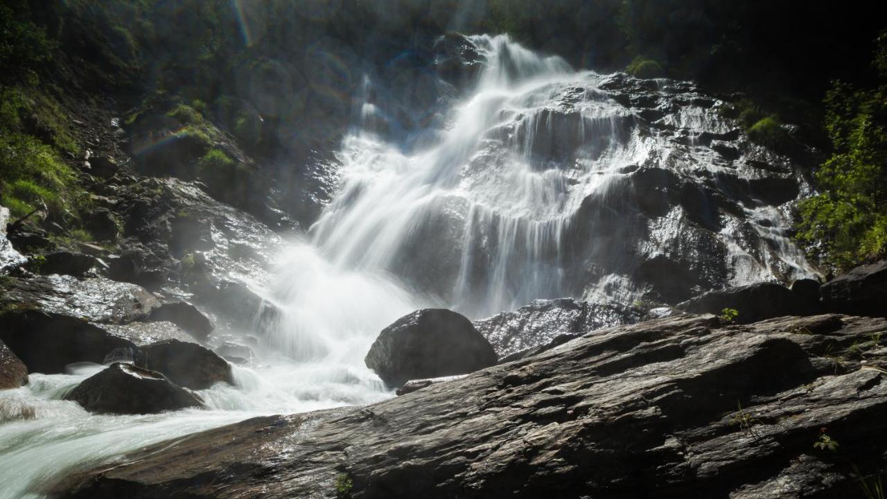 Wasserfall - Including Summercard Hotel