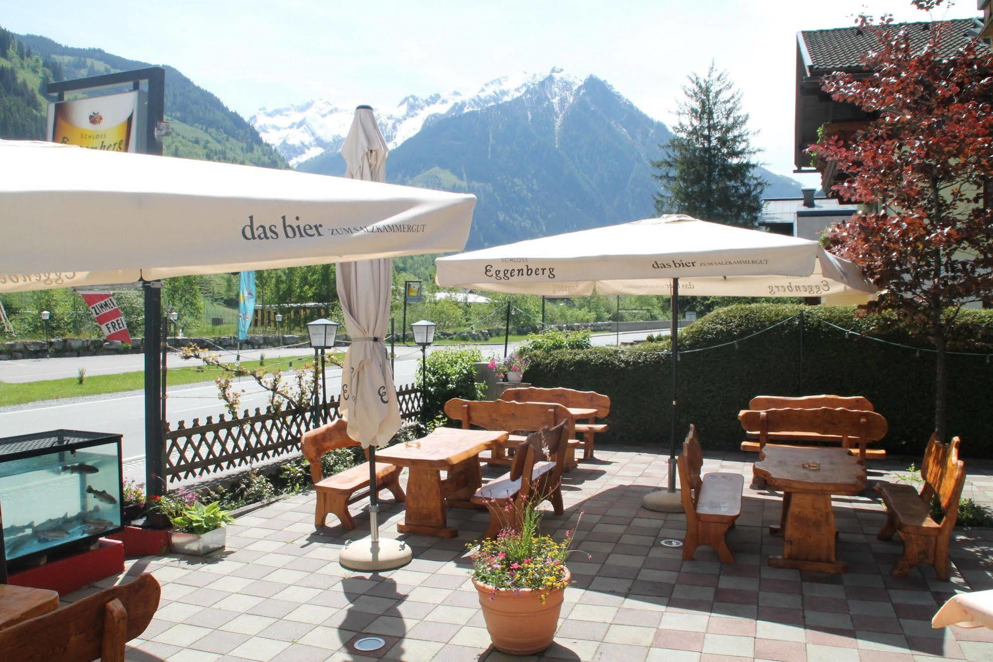 Wasserfall Hotel